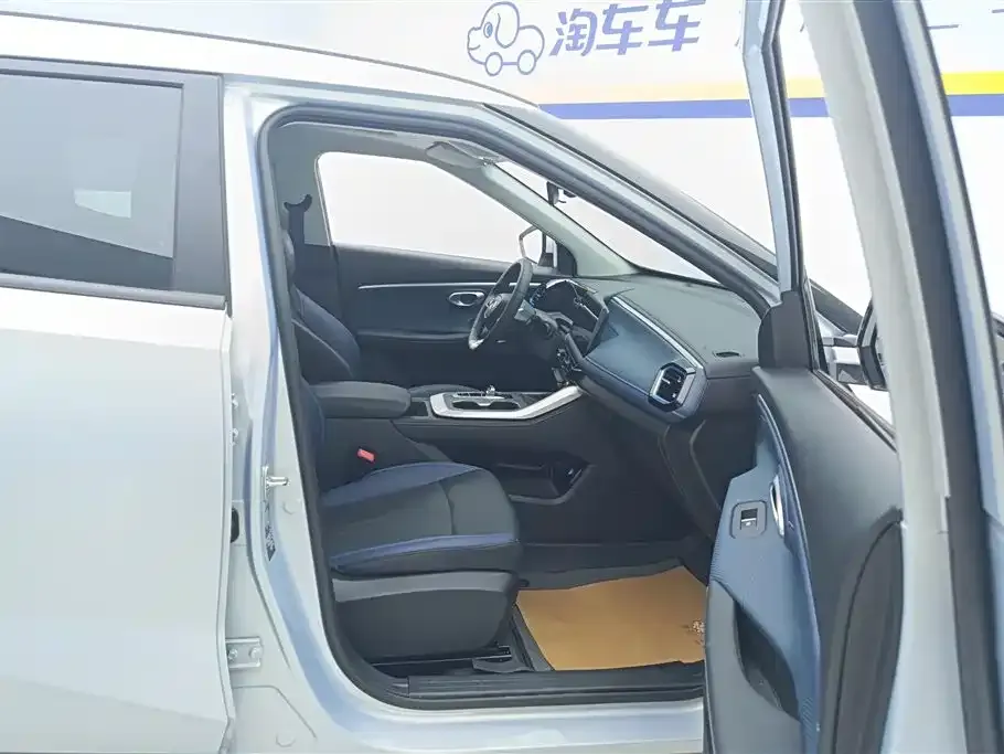 GAC Motor Trumpchi GS3 2025 из CN, фото 9