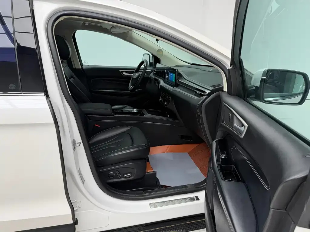 Ford Edge 2021 из CN, фото 8