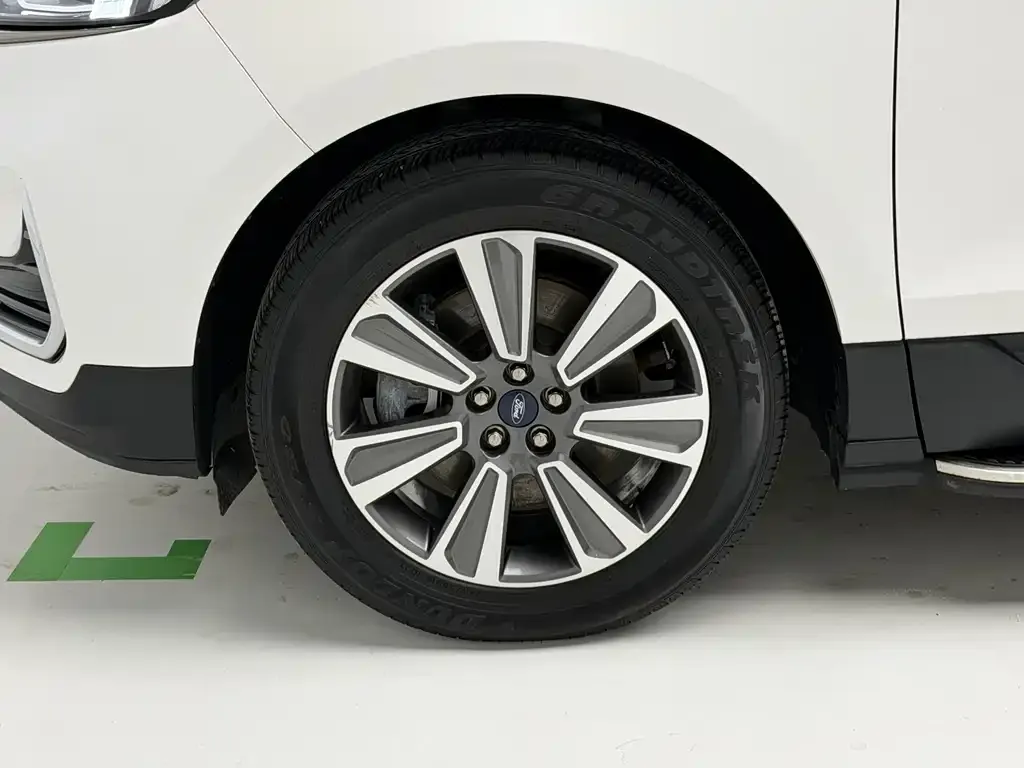 Ford Edge 2021 из CN, фото 7