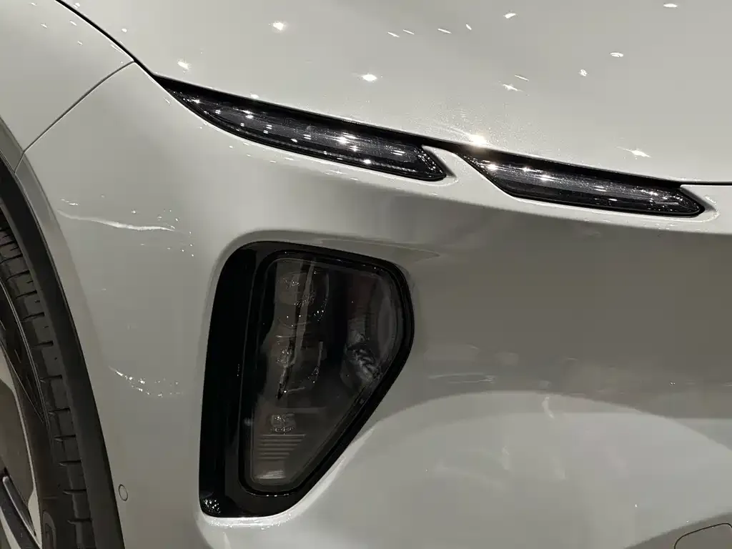 NIO EC6 — фото 2