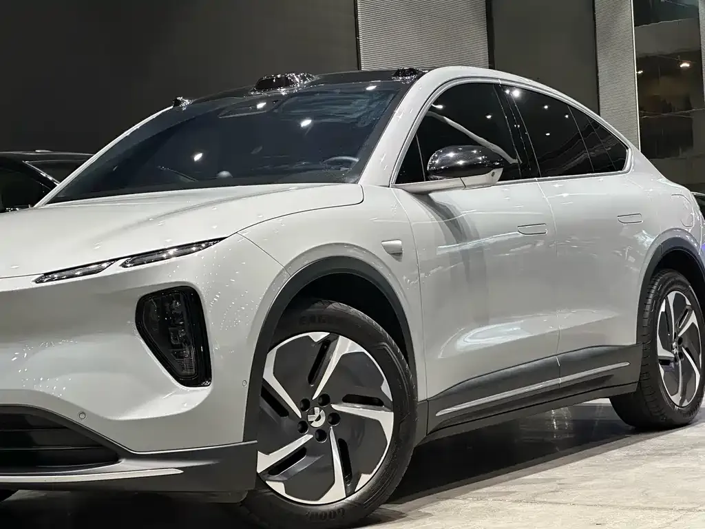 NIO EC6 — фото 7