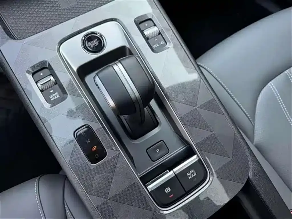 GAC Motor Shadow Leopard — фото 2