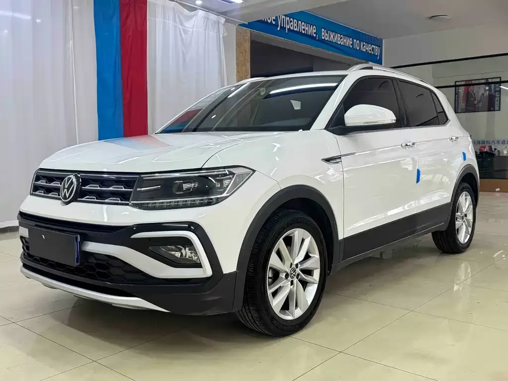 Volkswagen T-Cross — фото 1