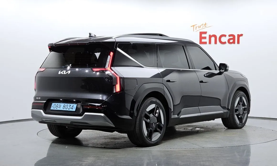 Kia EV9 2024 из KR, фото 10