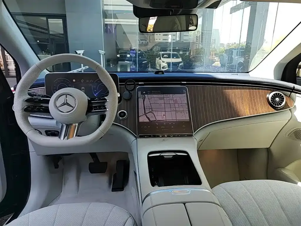 Mercedes-Benz EQE SUV 2023 из CN, фото 4