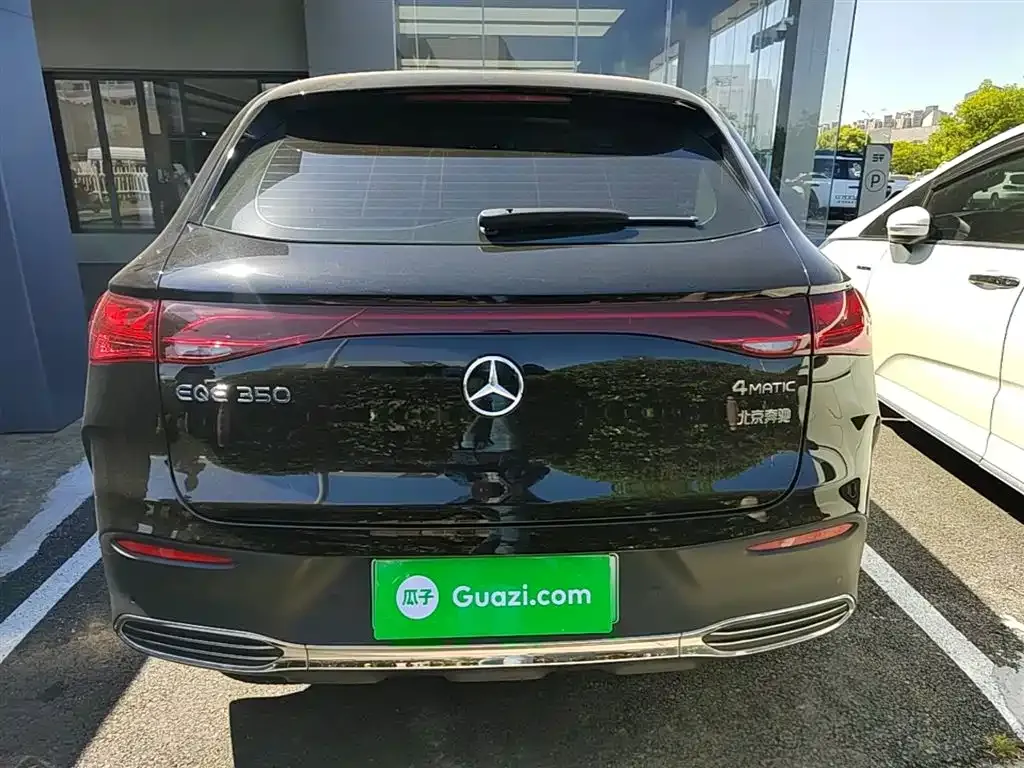 Mercedes-Benz EQE SUV 2023 из CN, фото 8