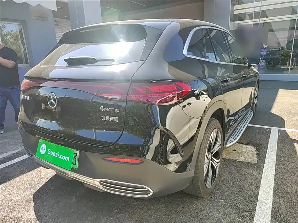 Mercedes-Benz EQE SUV 2023 из CN, фото 7