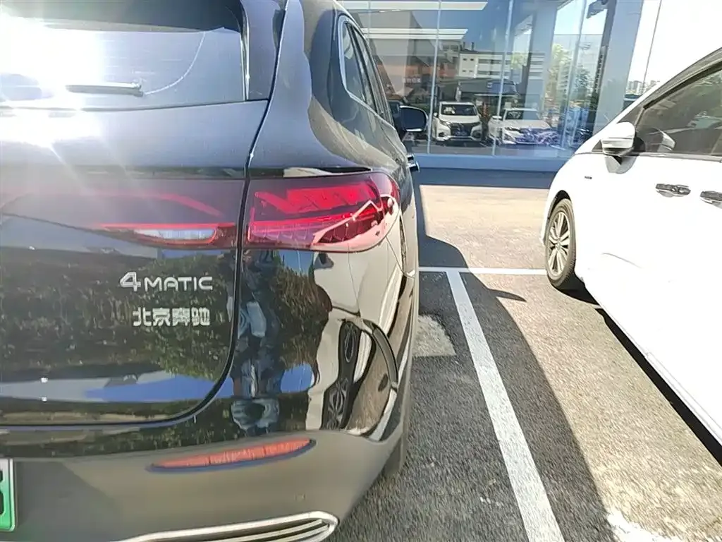Mercedes-Benz EQE SUV 2023 из CN, фото 3