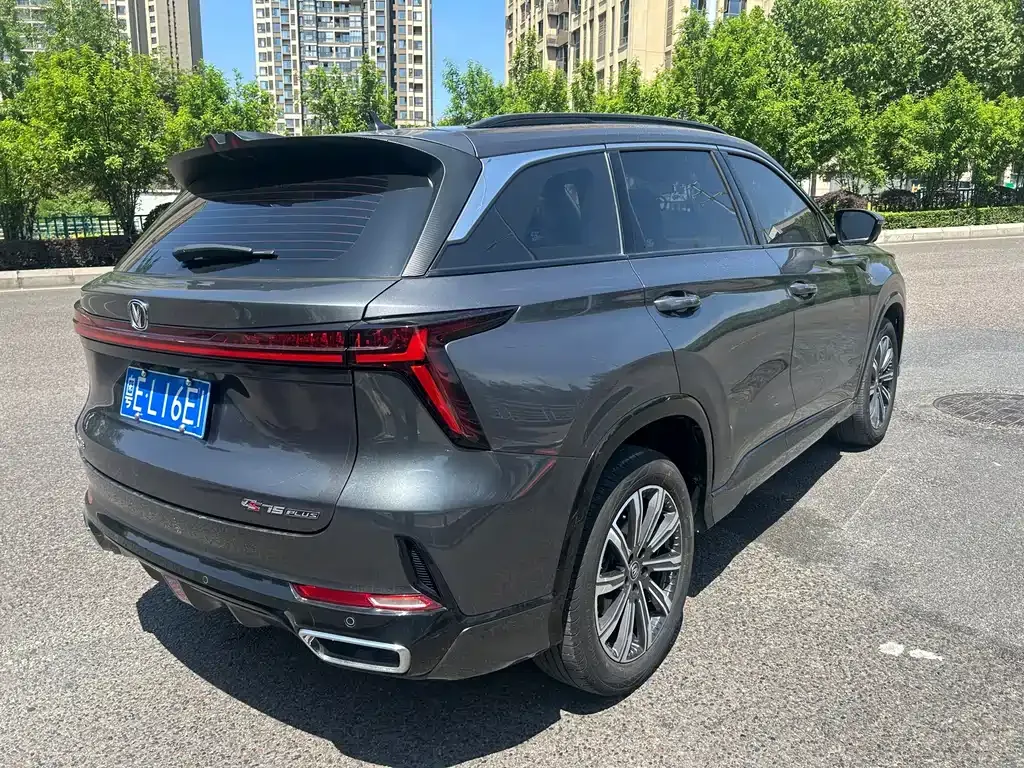 Changan CS75PLUS — фото 8