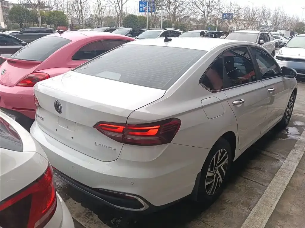 Volkswagen Lavida 2022 из CN, фото 10