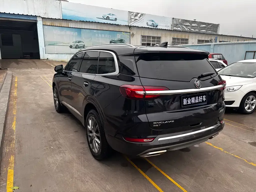 Buick Enclave 2021 из CN, фото 7