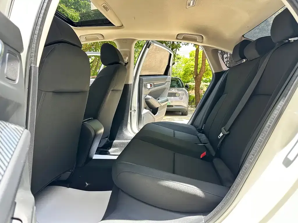 Honda Civic — фото 5