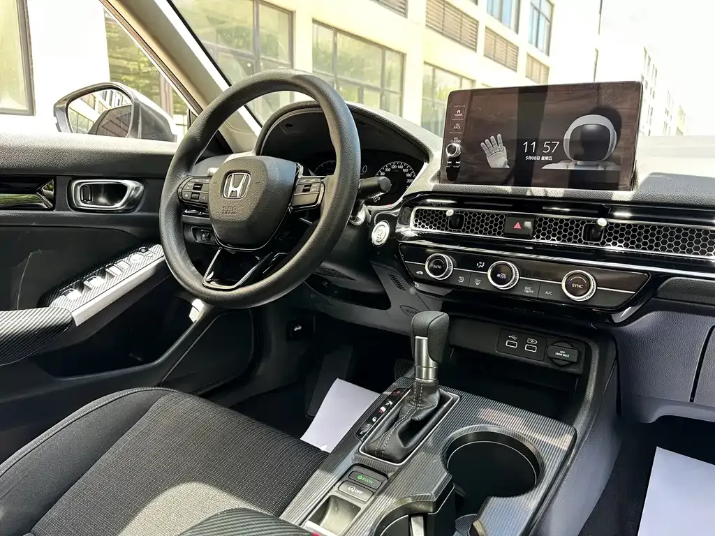 Honda Civic — фото 4