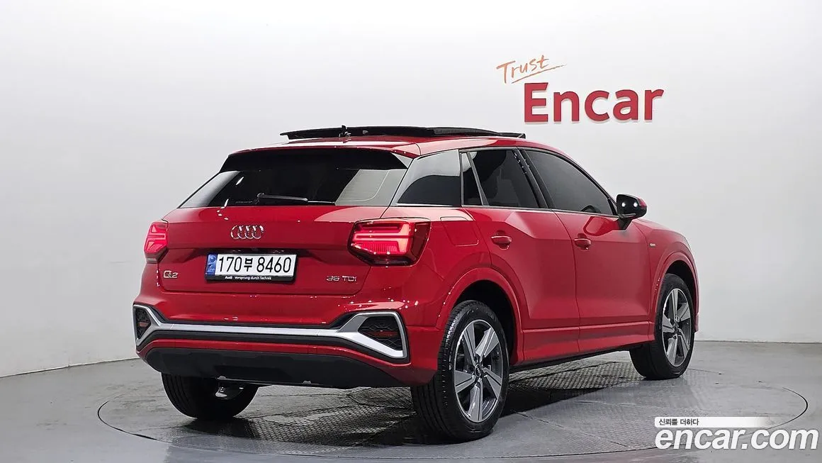Audi Q2 — фото 5