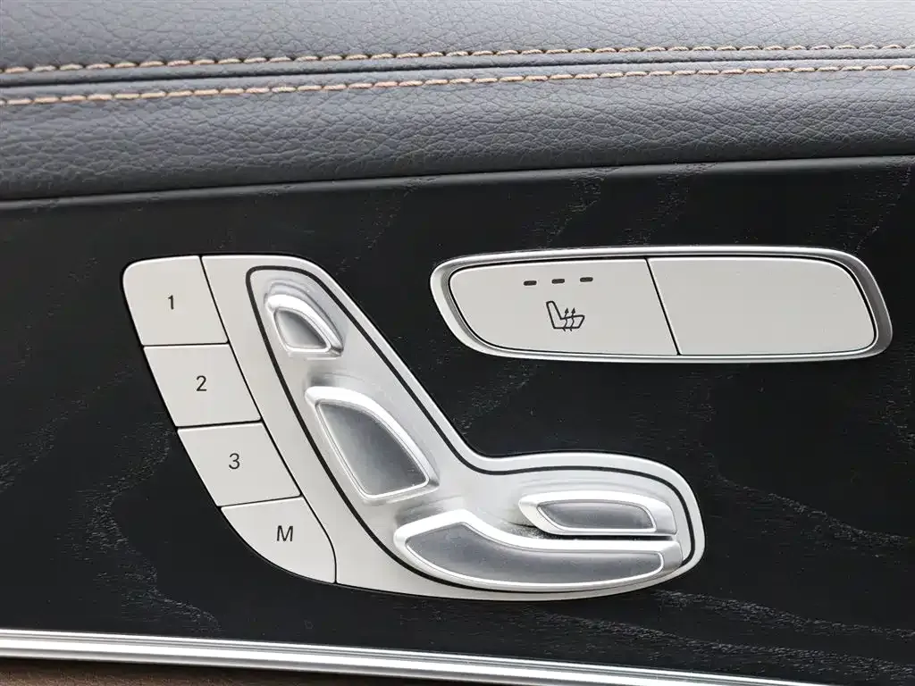 Mercedes-Benz E-Class (Import) — фото 8