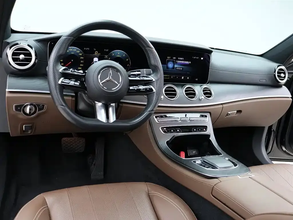Mercedes-Benz E-Class (Import) — фото 5