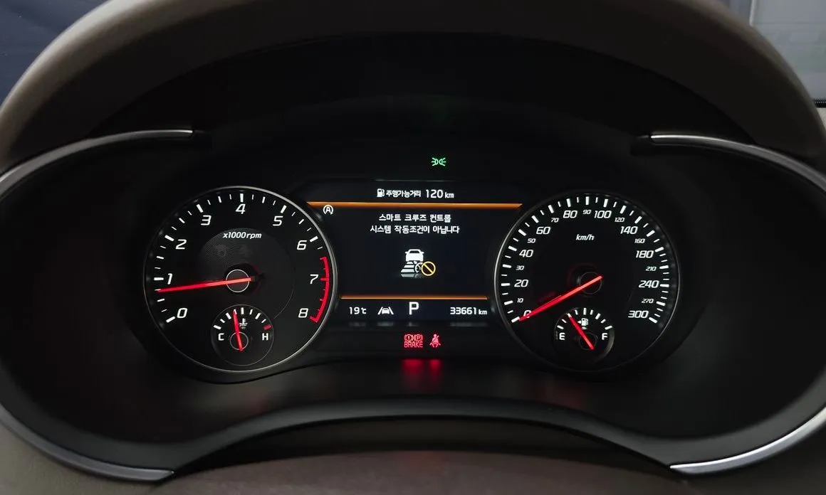 Kia Stinger 2023 из KR, фото 4
