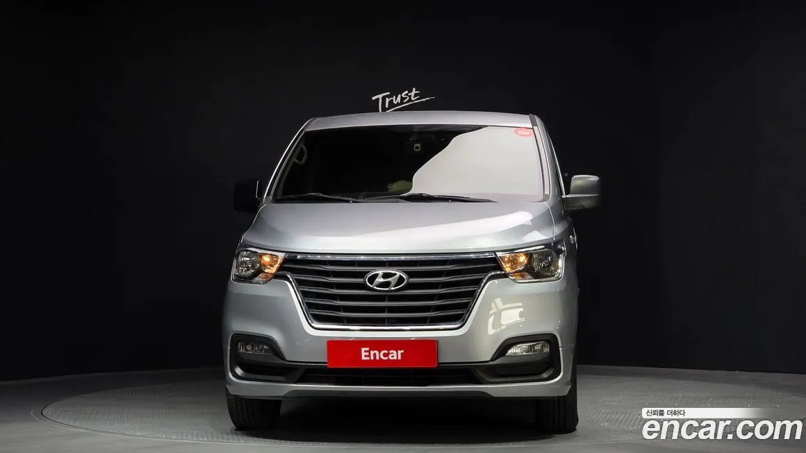 Hyundai Starex 2021 из KR, фото 2