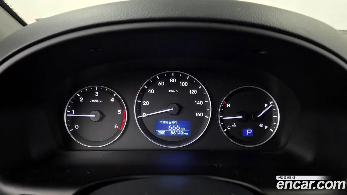 Hyundai Starex 2021 из KR, фото 3