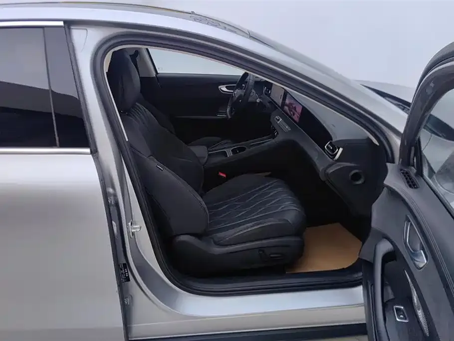 Roewe D7 2023 из CN, фото 5