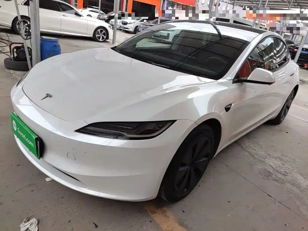 Tesla Model 3 — фото 2