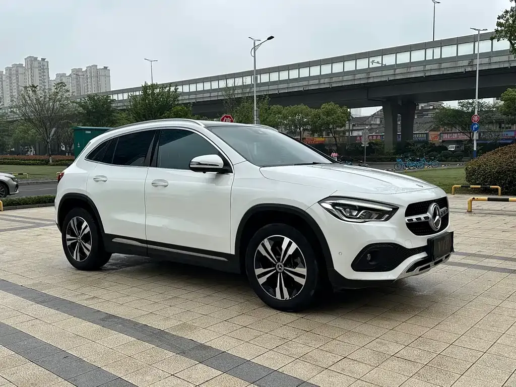 Mercedes-Benz GLA 2023 из CN, фото 9