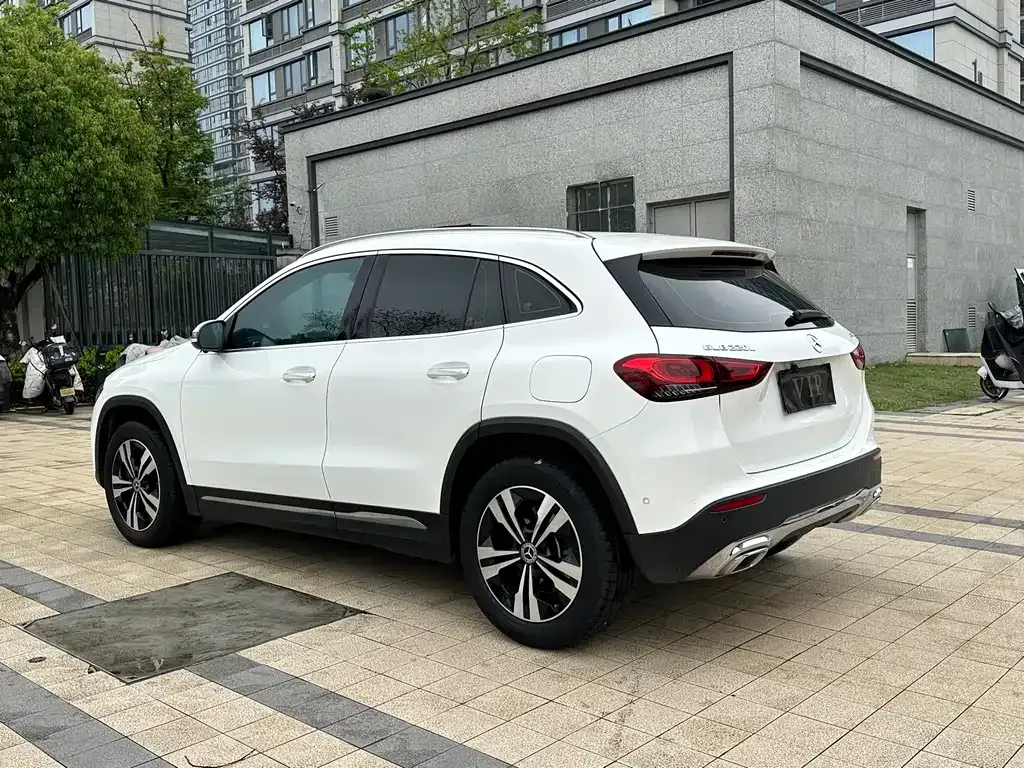 Mercedes-Benz GLA 2023 из CN, фото 10