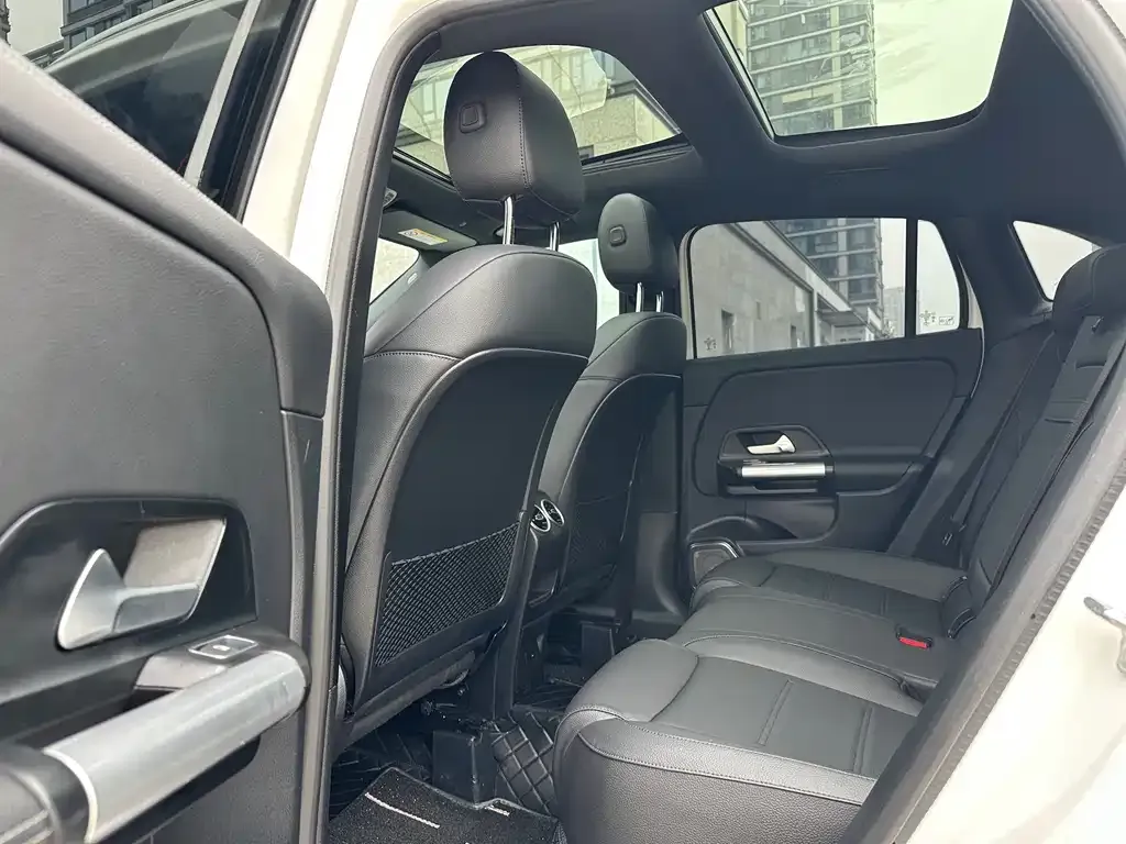 Mercedes-Benz GLA 2023 из CN, фото 5