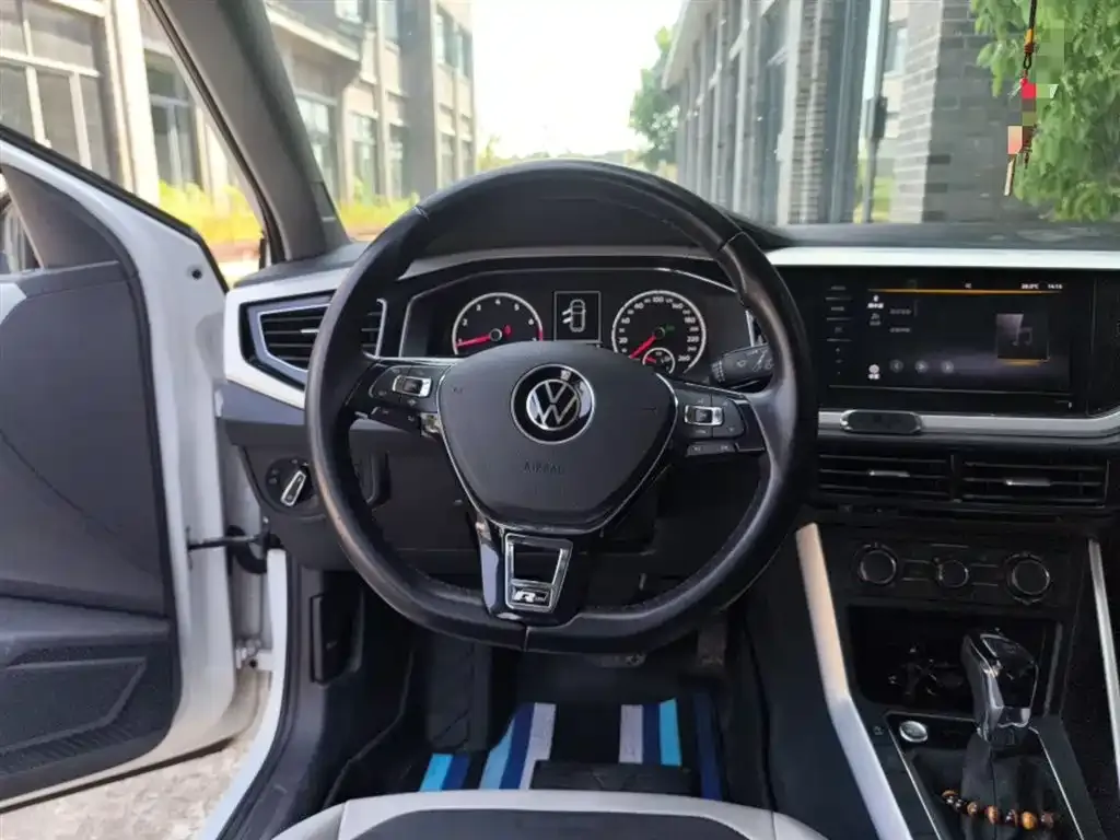 Volkswagen Polo 2022 из CN, фото 4