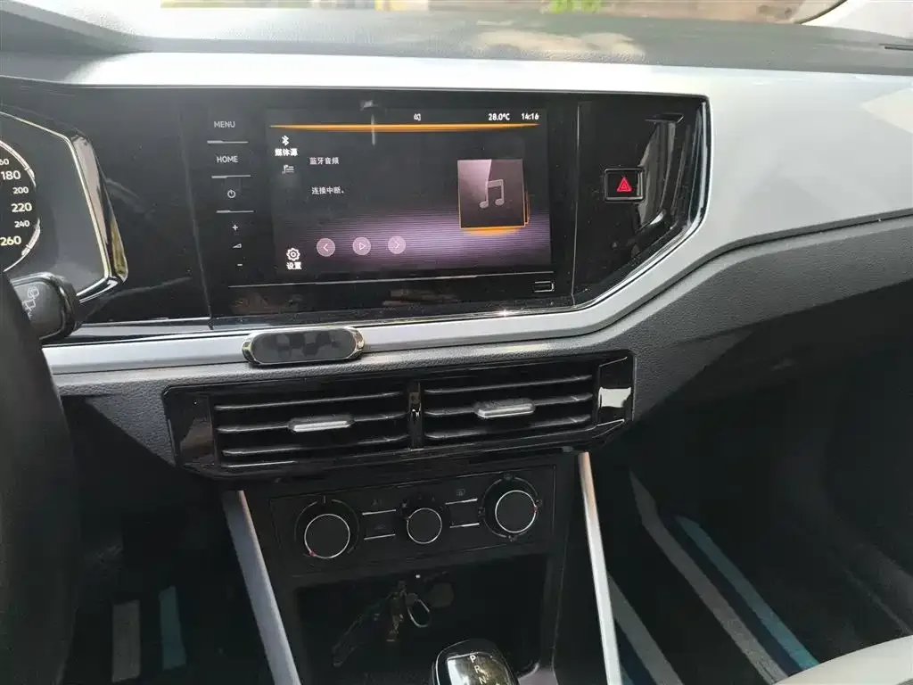 Volkswagen Polo 2022 из CN, фото 6