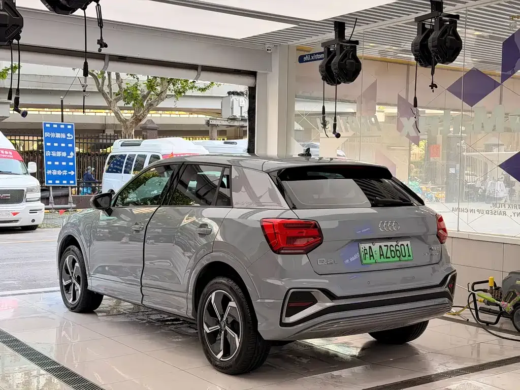 Audi Q2L e-tron 2022 из CN, фото 8