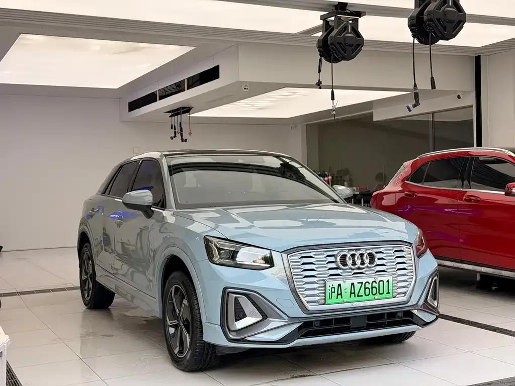Audi Q2L e-tron 2022 из CN, фото 10
