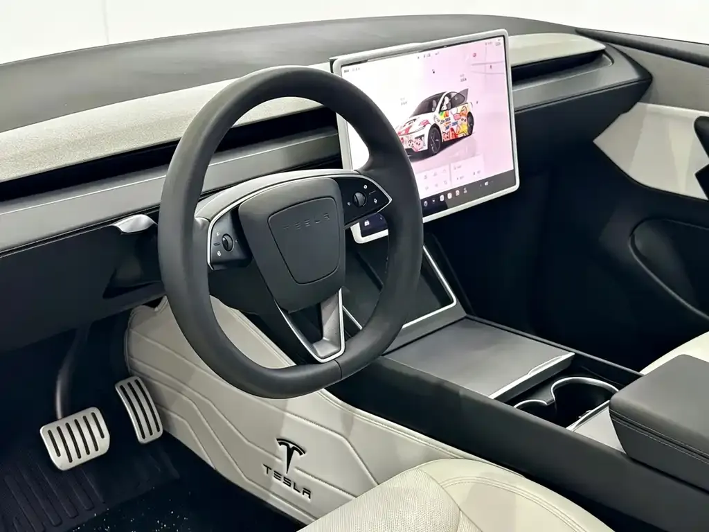 Tesla Model Y 2025 из CN, фото 5