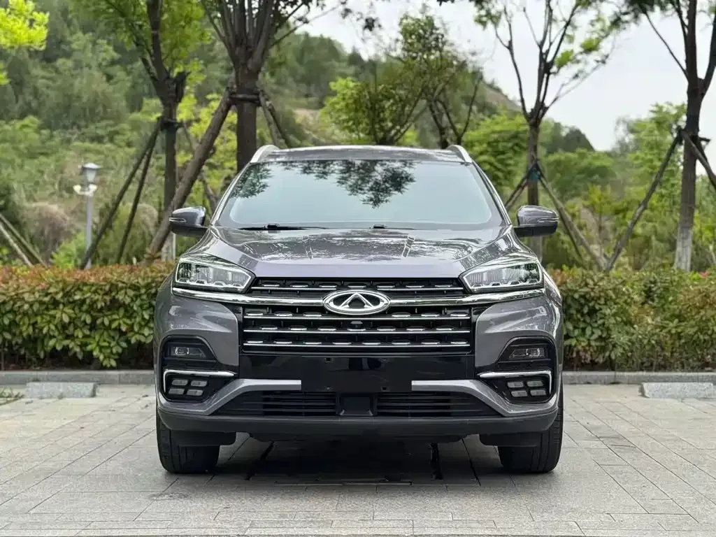 Chery Tiggo 8 — фото 4