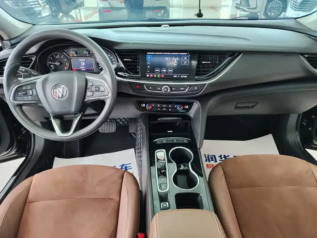 Buick Regal — фото 6