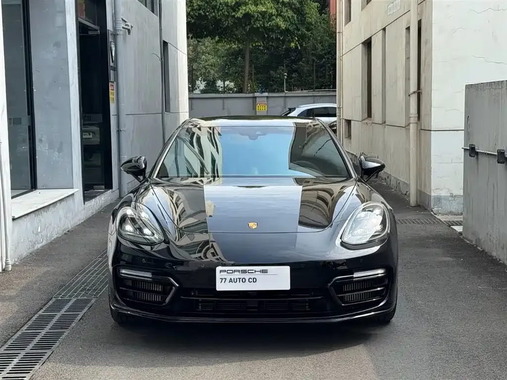 Porsche Panamera — фото 10