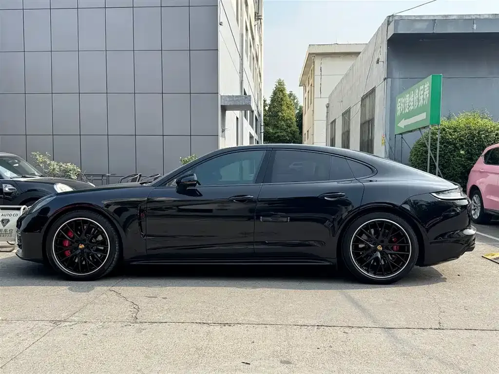 Porsche Panamera — фото 2