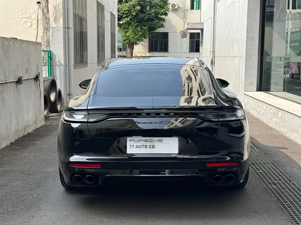 Porsche Panamera — фото 5