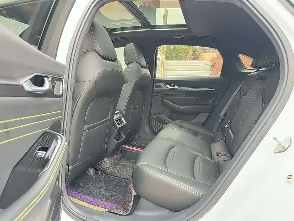 Geely Xingrui 2024 из CN, фото 2