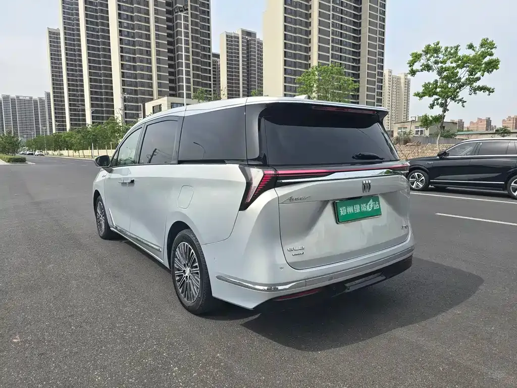 Buick GL8 Hybrid 2024 из CN, фото 9