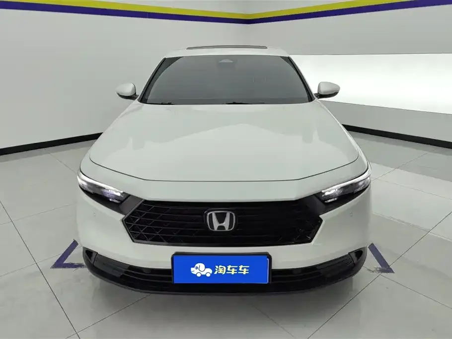 Honda Accord — фото 4
