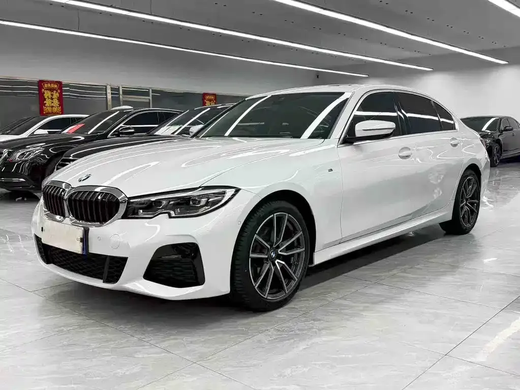 BMW 3 Series — фото 1