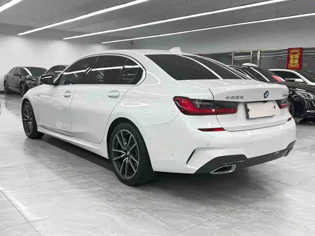 BMW 3 Series — фото 4