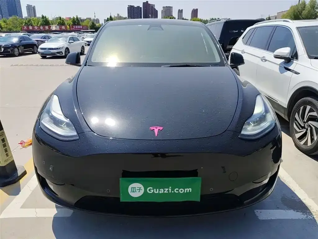 Tesla Model Y — фото 4