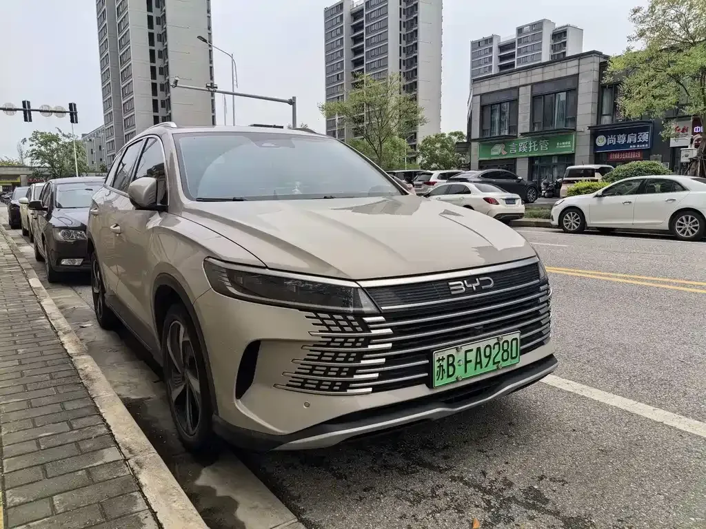 BYD Seal 05 DM-i — фото 3