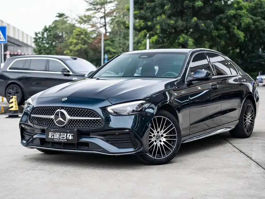 Mercedes-Benz C-Class — фото 1