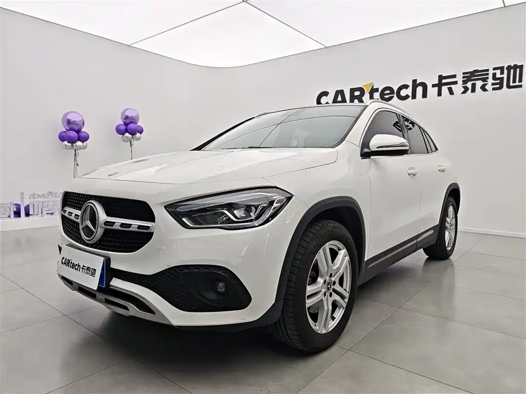 Mercedes-Benz GLA — фото 1