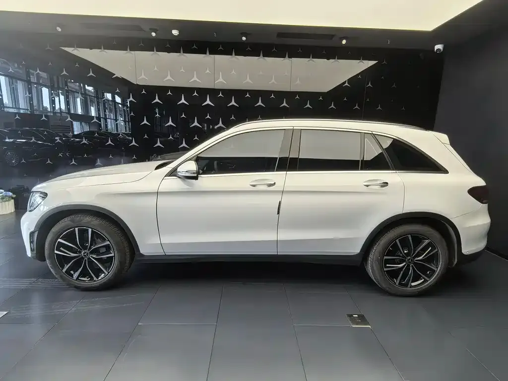 Mercedes-Benz GLC — фото 3