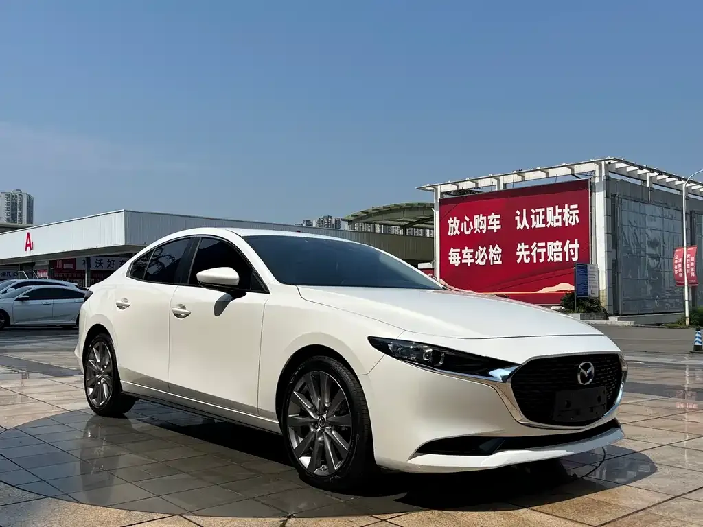Mazda 3 Axela 2021 из CN, фото 4