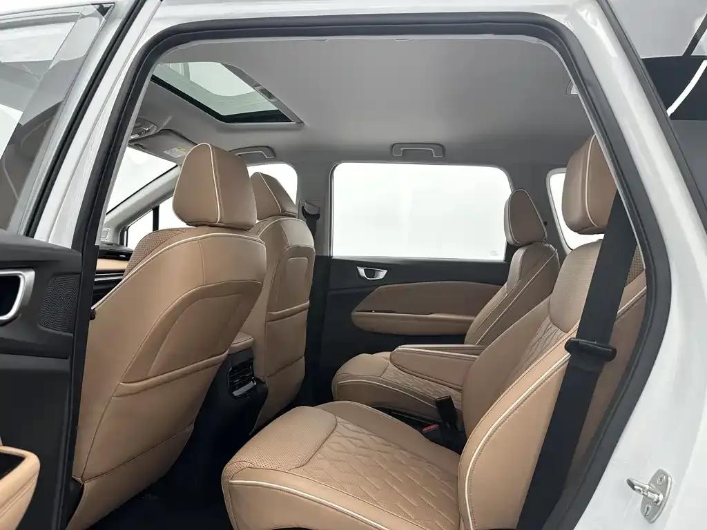 Wuling Jiachen 2023 из CN, фото 3